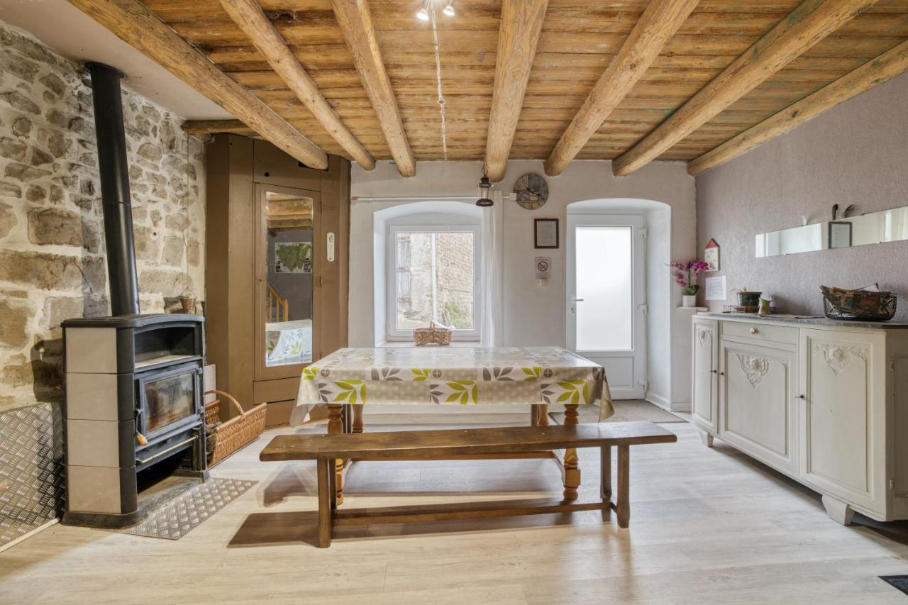 Maison Charmante A Valprivas Avec Jardin Prive. Exterior foto